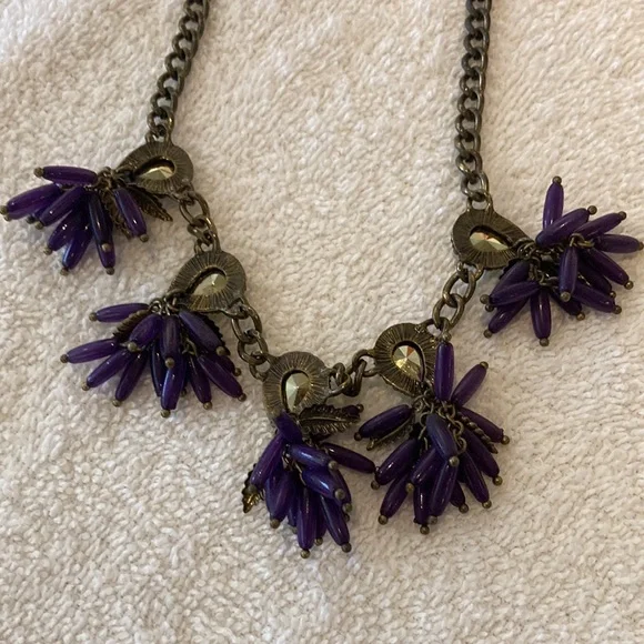 Anthropologie Gorgeous Statement necklace - Picture 5 of 6